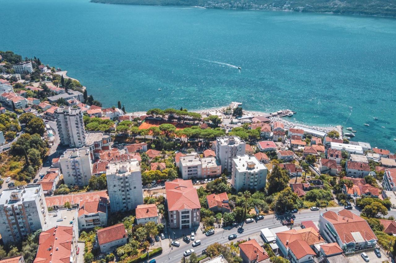 Bossa Nova Apartment ヘルツェグ・ノヴィ エクステリア 写真